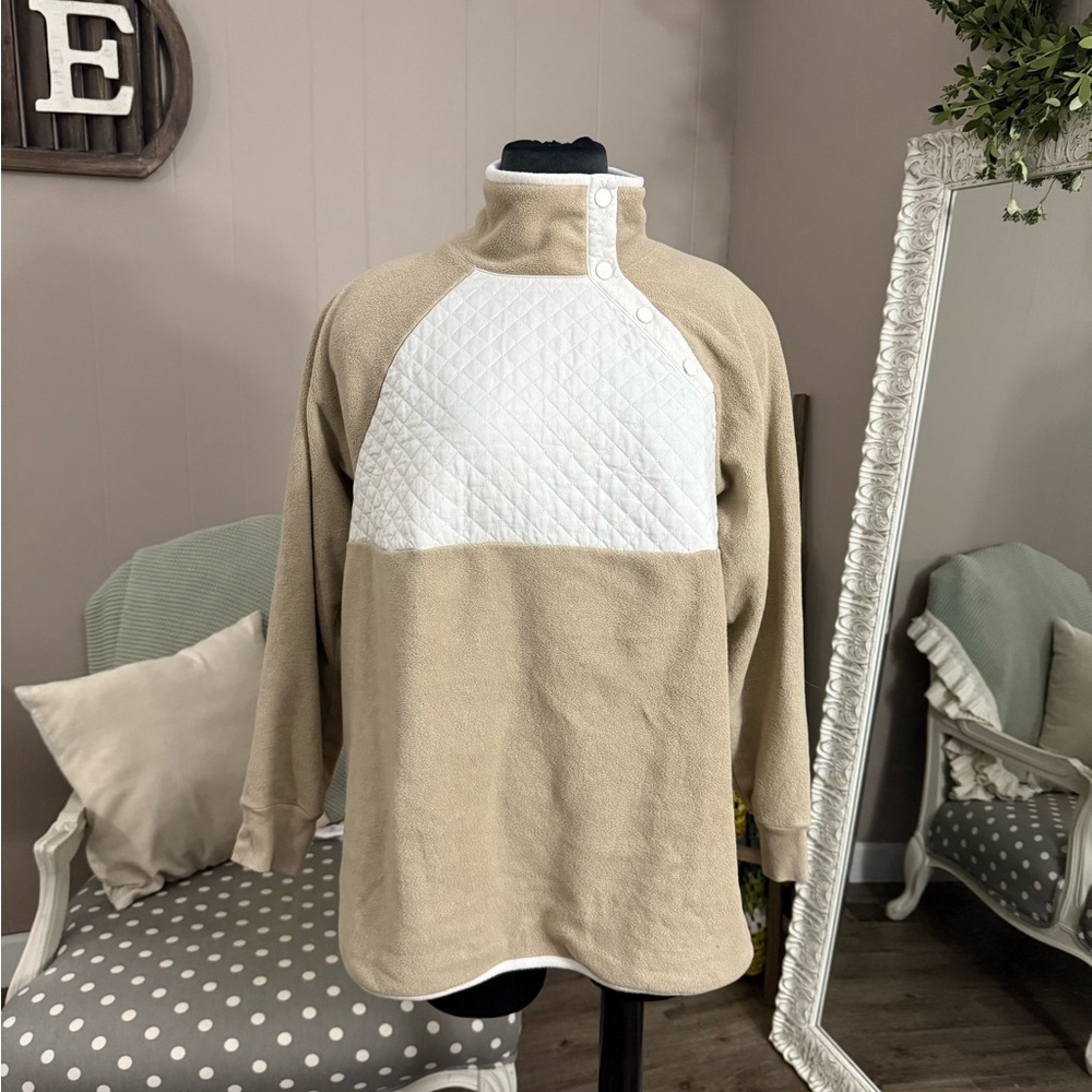 Crown & Ivy • Quilted Fleece Pullover Sweater